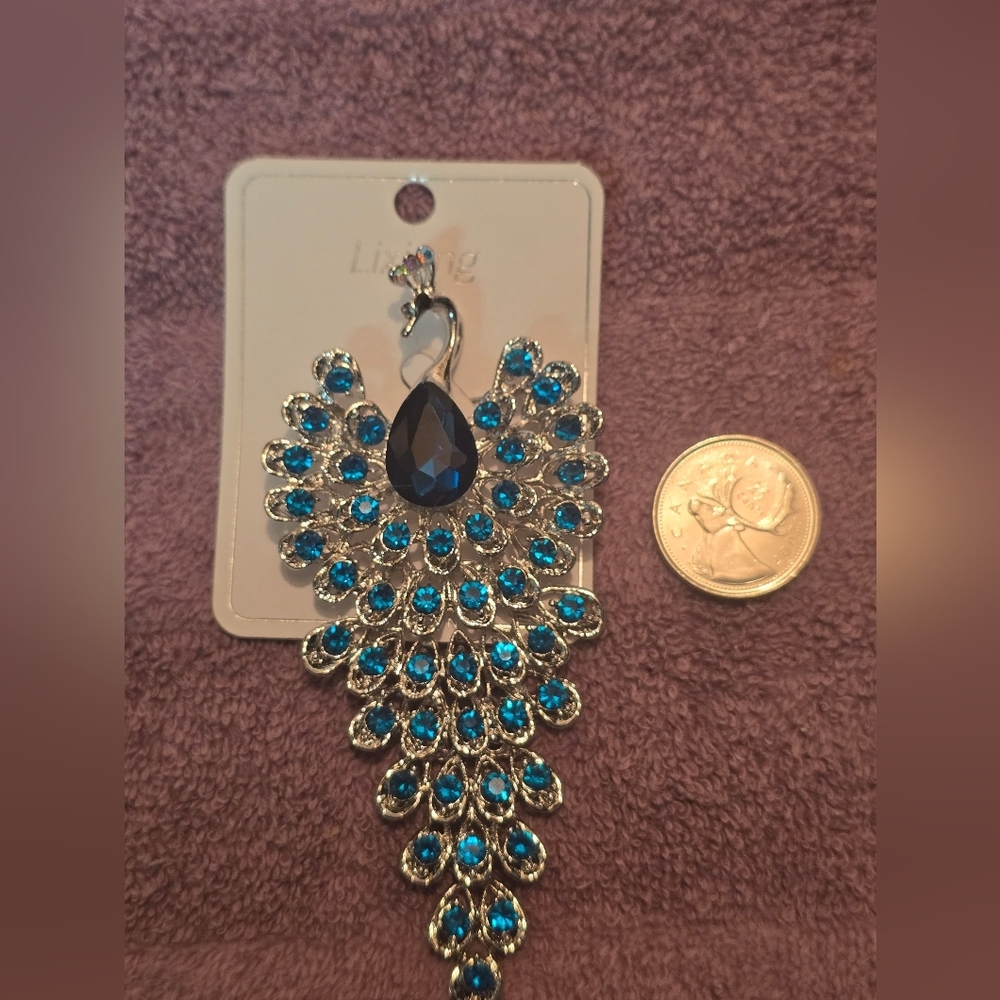 🆕️🦚 BLUE STATEMENT PEACOCK BROOCH PIN🦚 - Picture 9 of 9